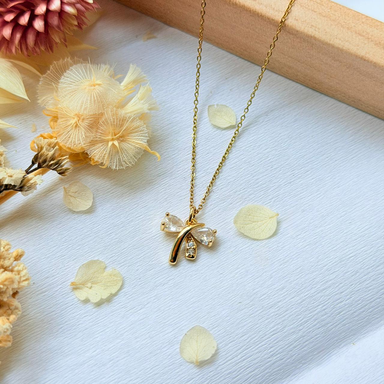 Daimond Bow Design Locket